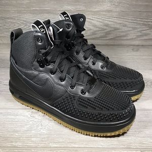 NEW Nike Lunar Force 1 Duckboot - Size 8